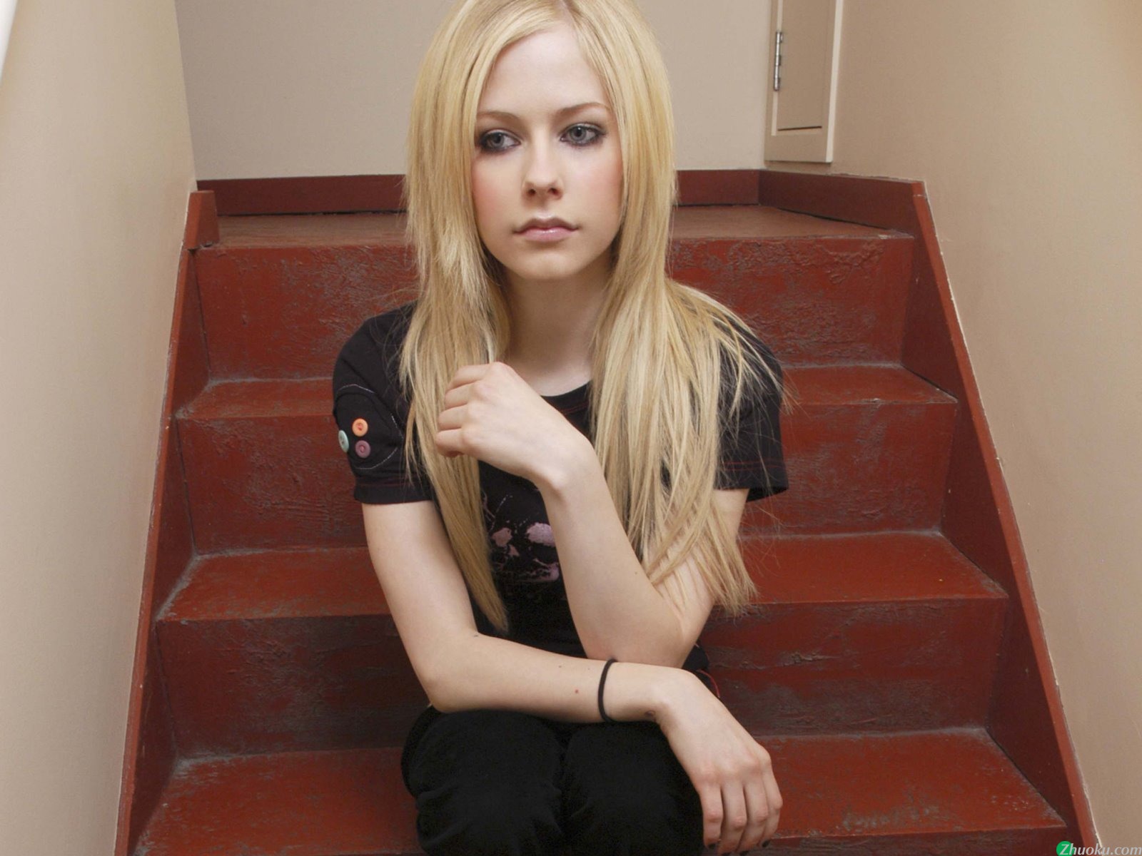 壁纸1600x1200艾薇儿 Avril Lavigne 壁纸75壁纸 艾薇儿 Avril Lavigne壁纸 艾薇儿 Avril Lavigne图片 艾薇儿 Avril Lavigne素材 明星壁纸 明星图库 明星图片素材桌面壁纸