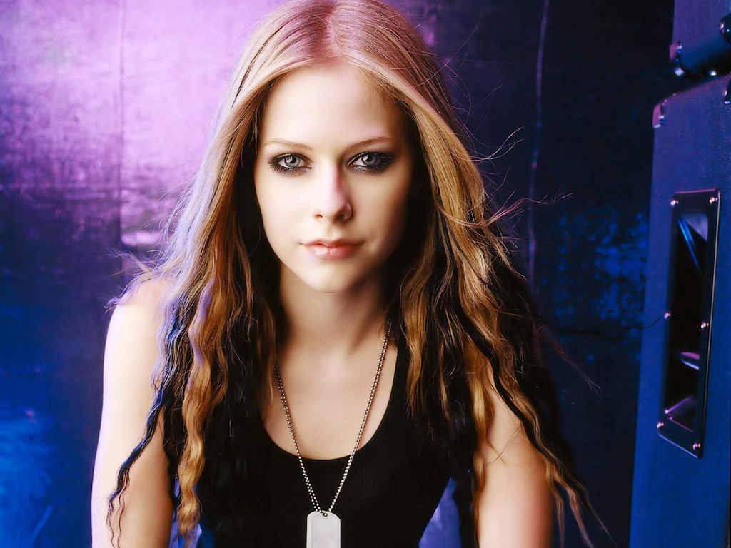 壁纸1024x768Avril Lavigne 壁纸2壁纸 Avril Lavigne壁纸 Avril Lavigne图片 Avril Lavigne素材 明星壁纸 明星图库 明星图片素材桌面壁纸