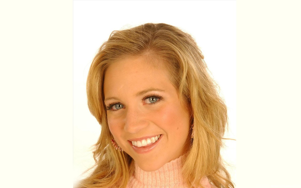 壁纸1280x800Brittany Snow 宽屏壁纸 1280 800 壁纸8壁纸 Brittany S壁纸 Brittany S图片 Brittany S素材 系统壁纸 系统图库 系统图片素材桌面壁纸